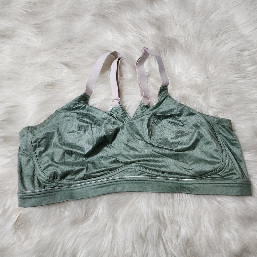 Cacique Green Bra Intimates & Sleepwear